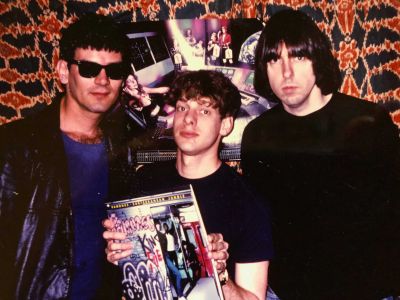 Ramones Dee Dee and Johnny with Jed The Fish, cir 83